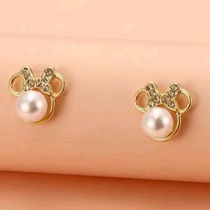 Minnie Mouse Gold and Pearl Earrings